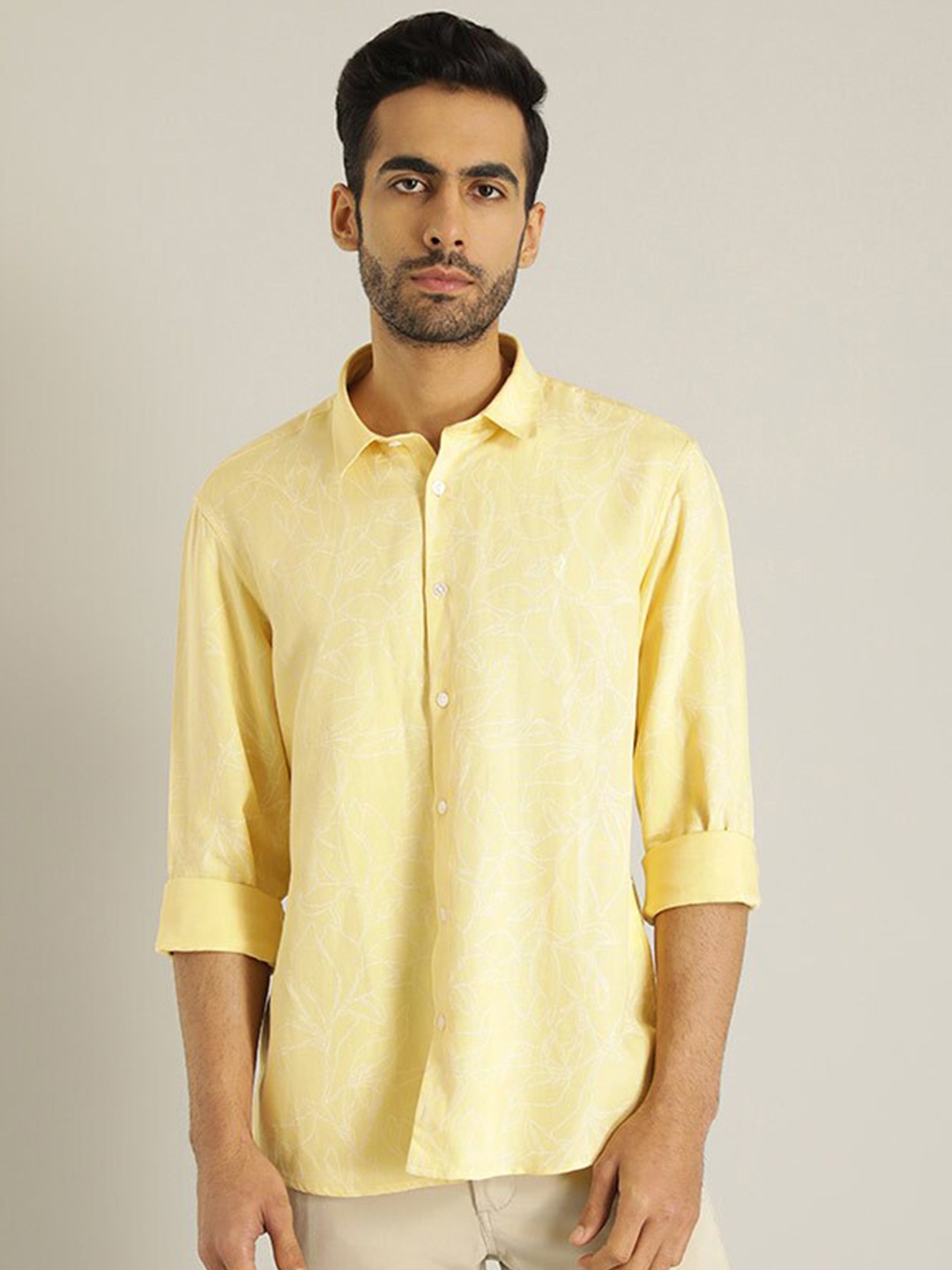 

Indian Terrain Chiseled Slim Fit Opaque Pure Cotton Casual Shirt, Yellow