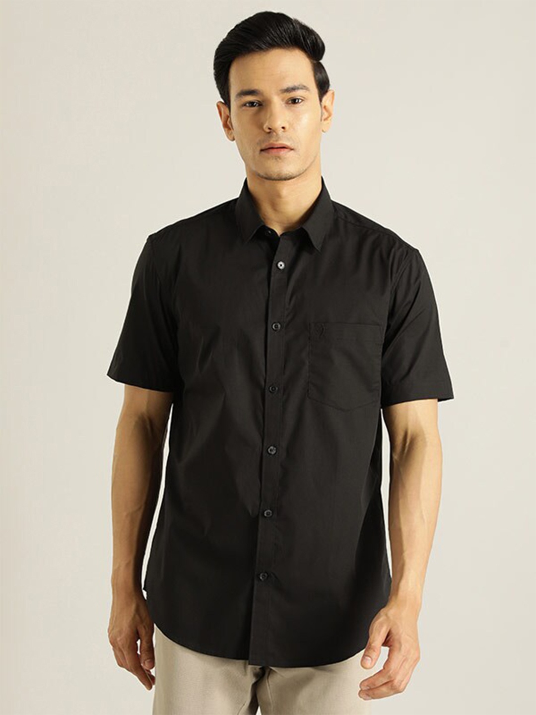 

Indian Terrain Chiseled Slim Fit Pure Cotton Shirt, Black