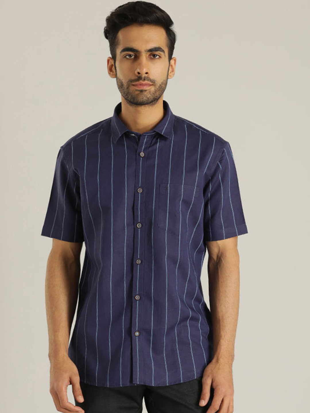 

Indian Terrain Chiseled Slim Fit Striped Pure Cotton Casual Shirt, Navy blue