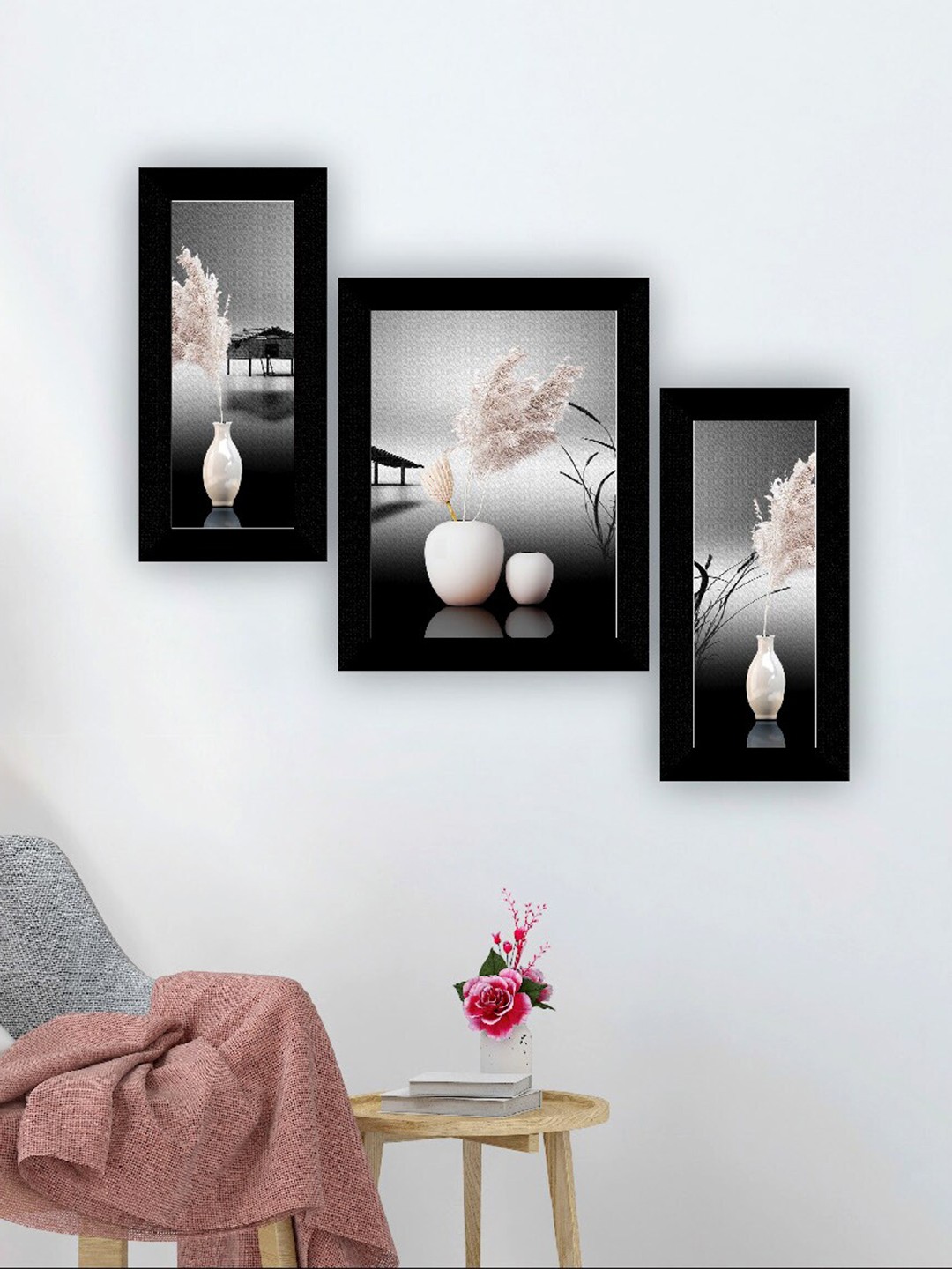 

SAF Black & White 3 Pieces Flower Pot Painting UV Coating Wall Arts