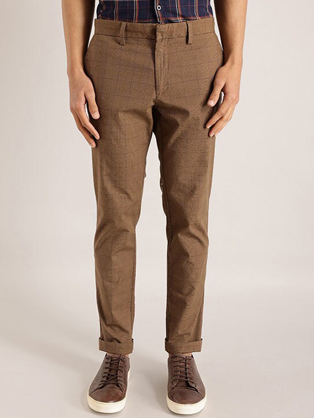 

Indian Terrain Men Brooklyn Slim Fit Pure Cotton Trousers, Brown