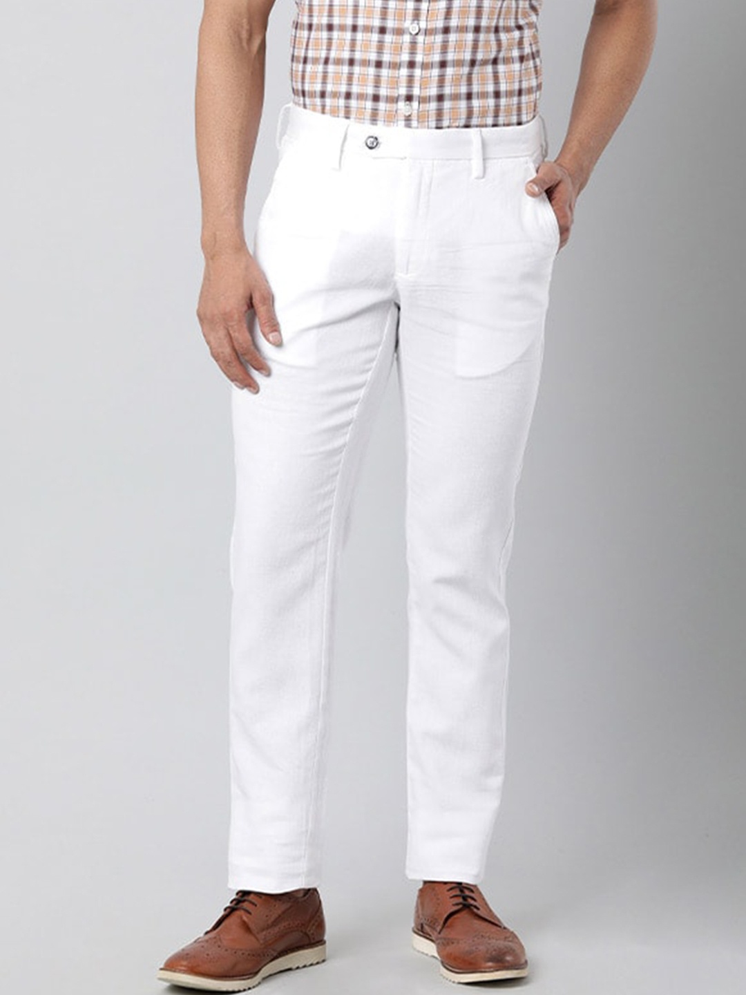 

Indian Terrain Men Brooklyn Slim Fit Pure Cotton Chinos, White