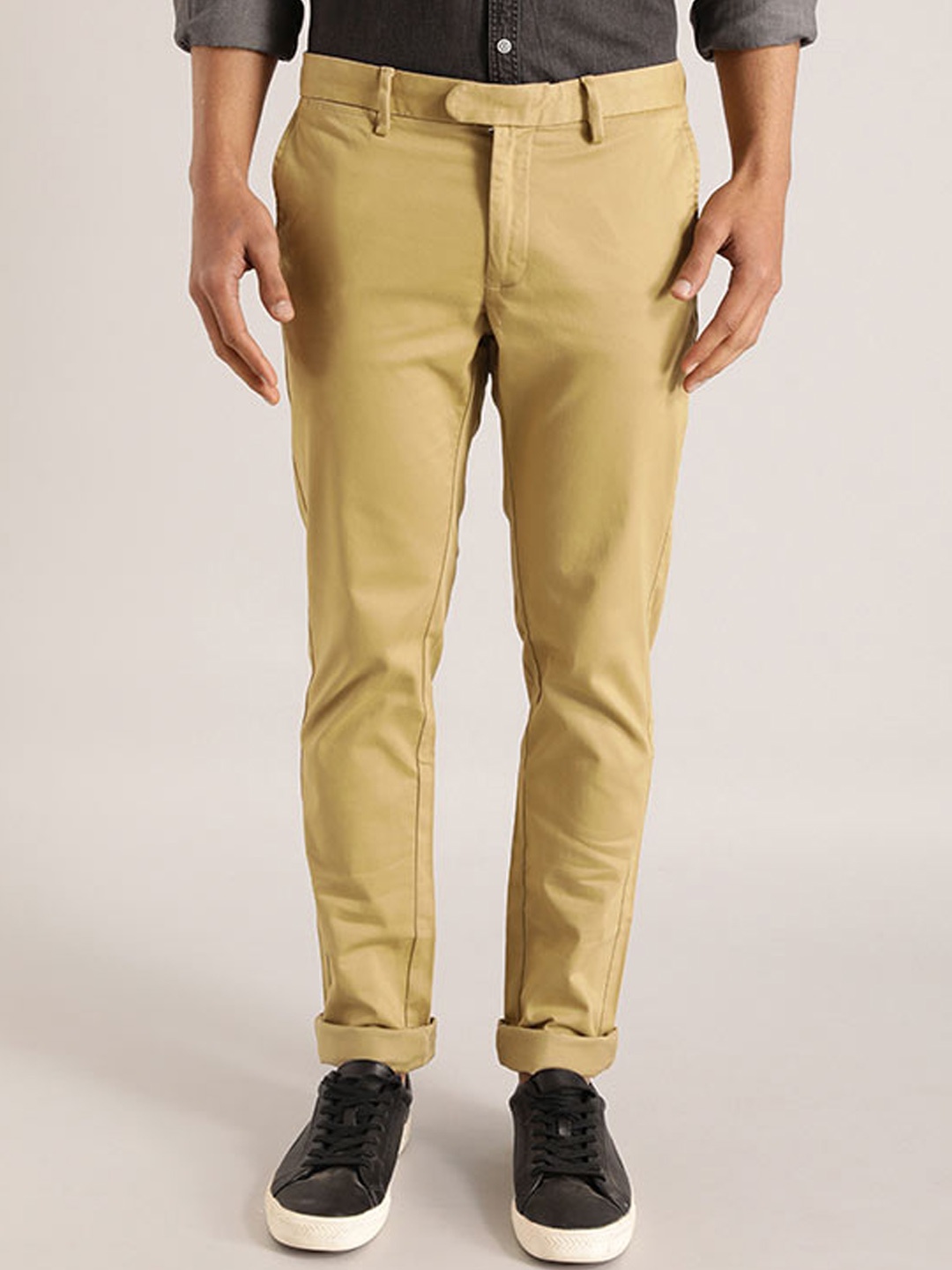 

Indian Terrain Men Mid-Rise Brooklyn Slim Fit Pure Cotton Trousers, Brown