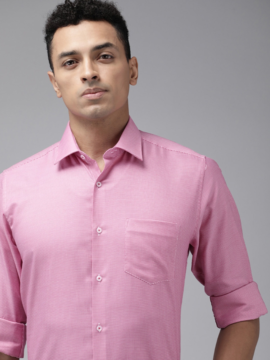 

Van Heusen Men Pure Cotton Textured Custom Fit Formal Shirt, Pink