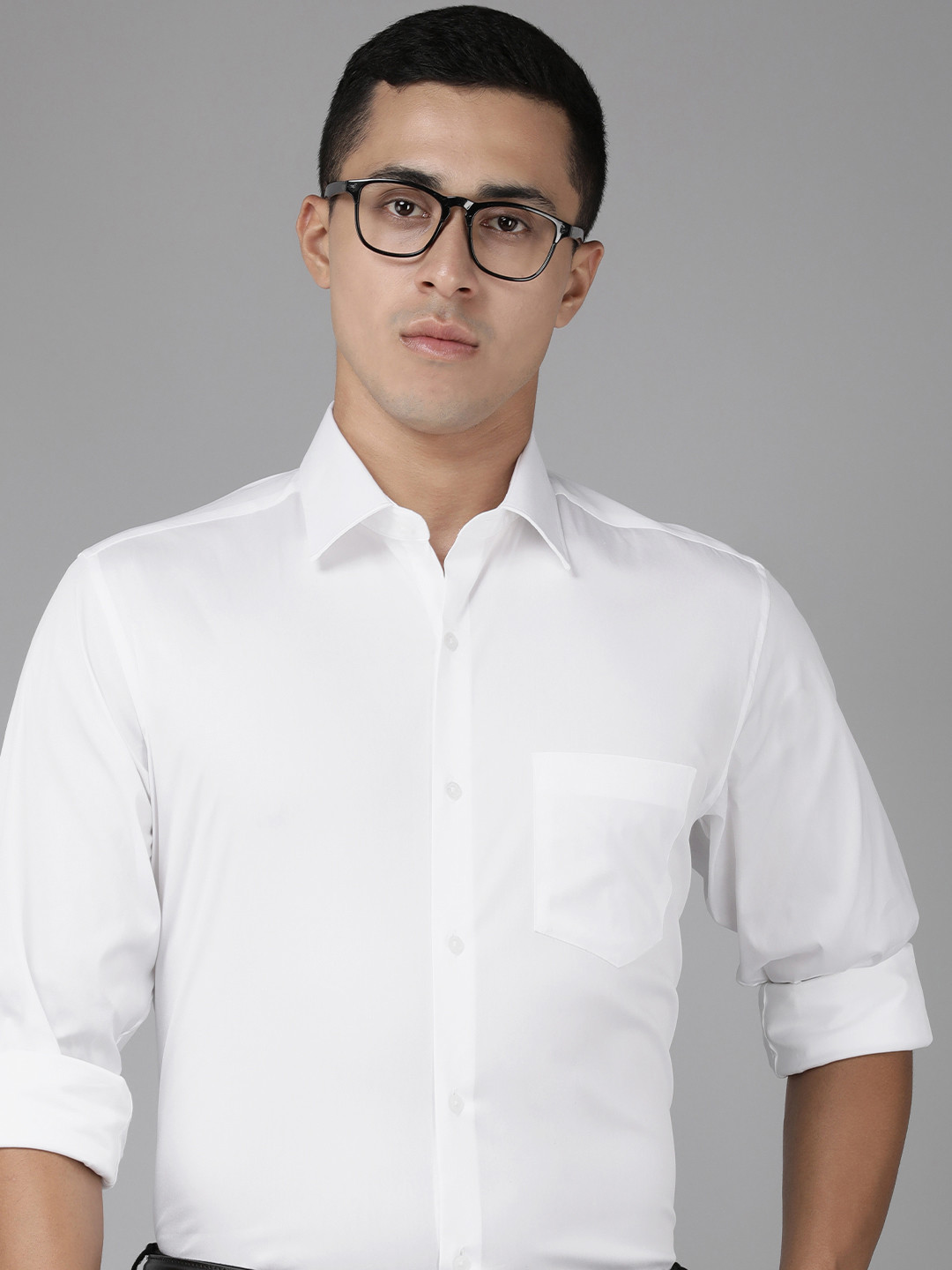 

Van Heusen Custom Fit Formal Shirt, White
