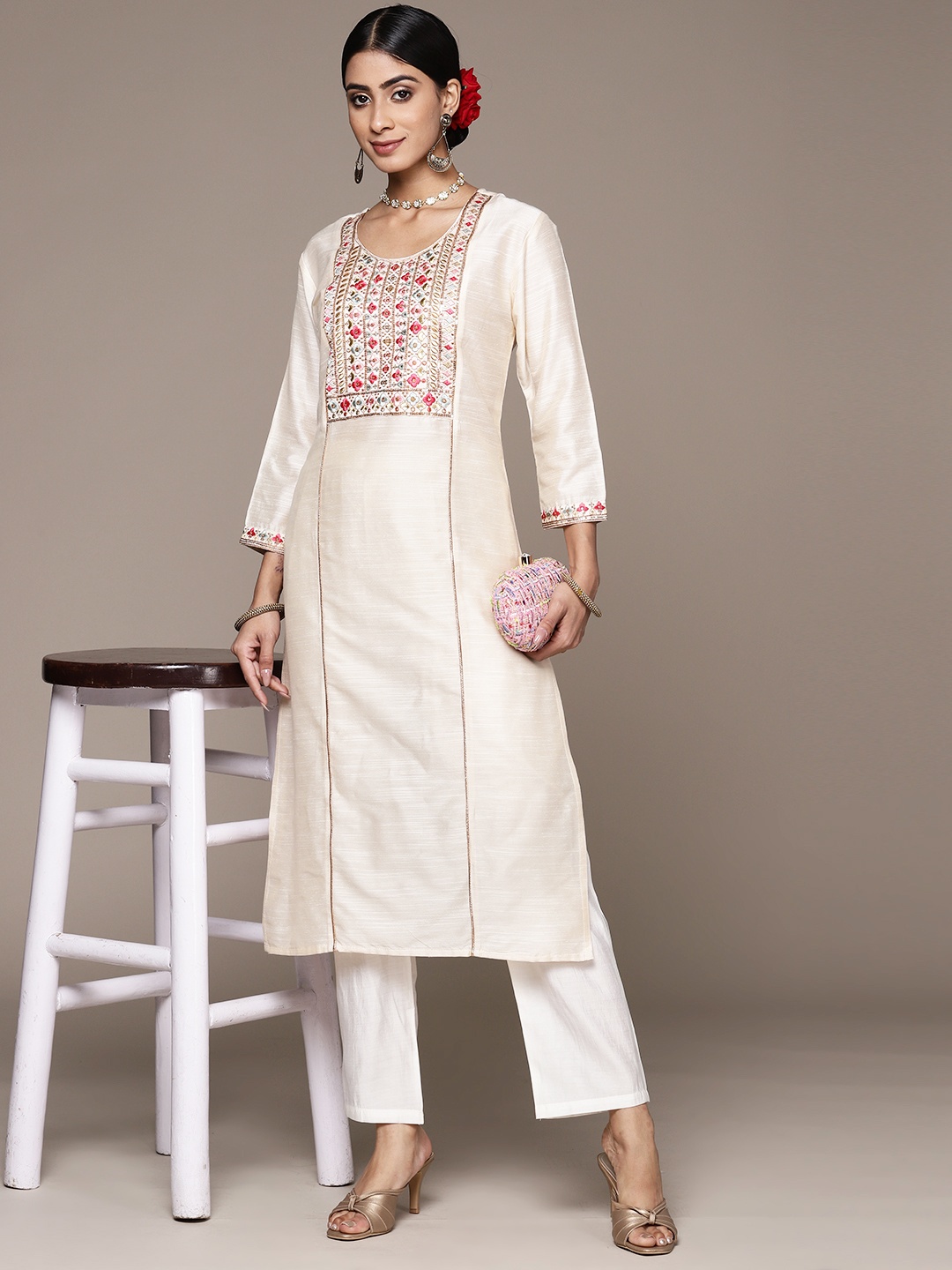 

Ishin Ethnic Motifs Embroidered Sequinned Kurta With Trousers, Cream