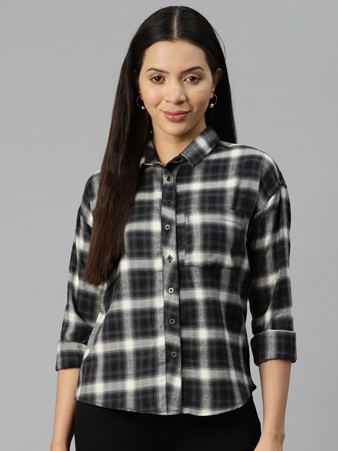 

Popnetic Opaque Checked Casual Shirt, Black