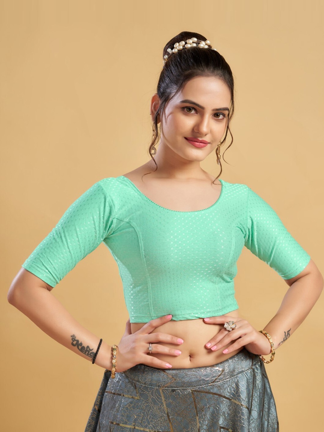 

HIMRISE Self Design Saree Blouse, Lime green