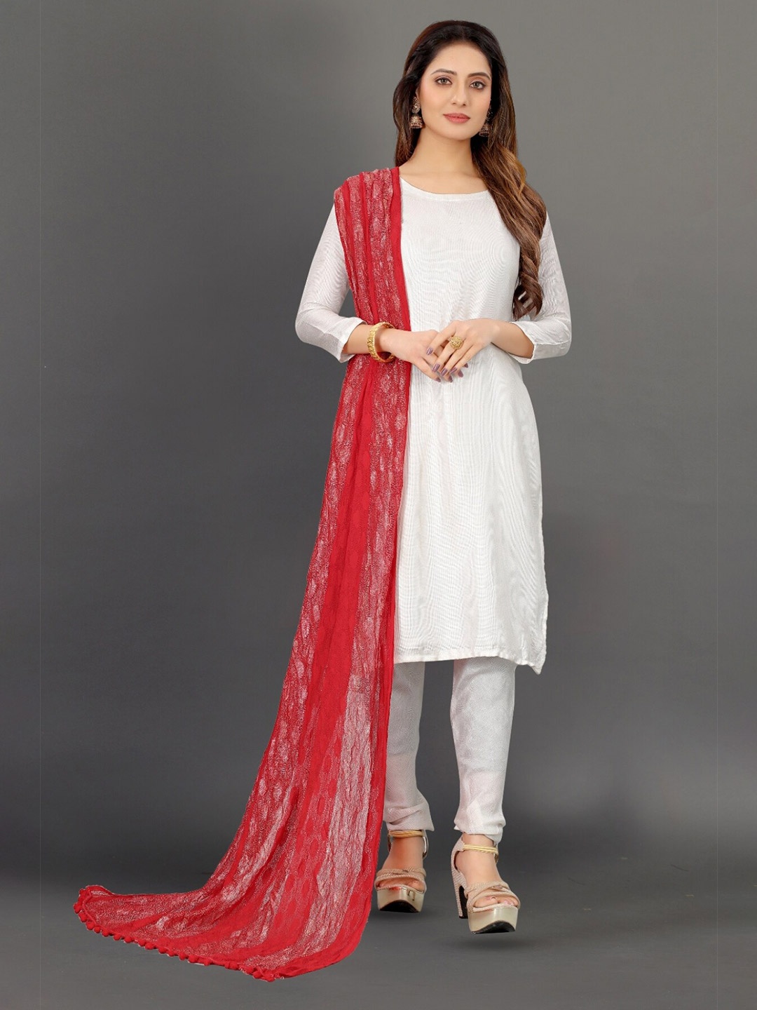 

APNISHA Striped Zari Net Dupatta, Red