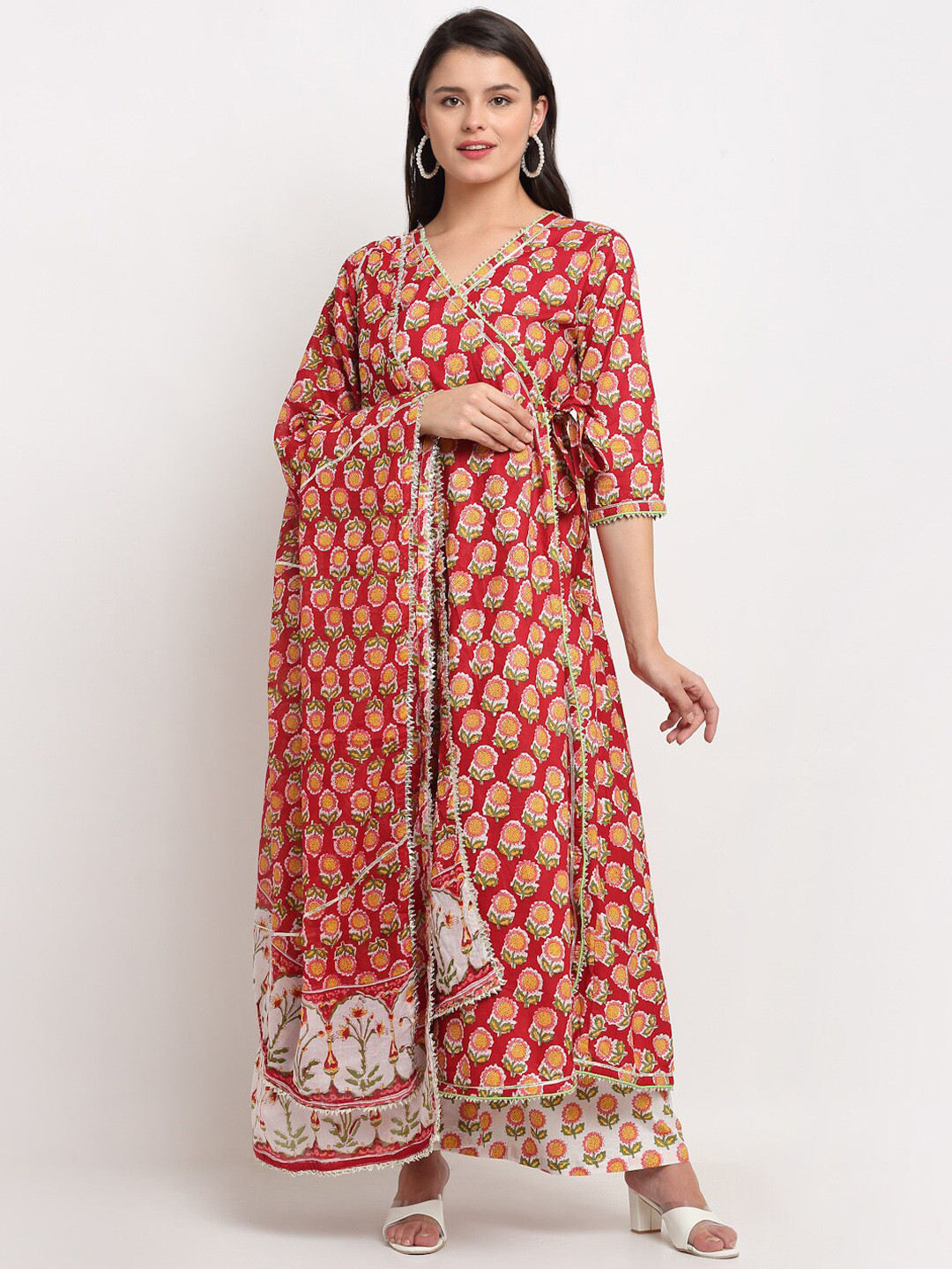 

The Mini NEEDLE Printed Angrakha Gotta Patti Pure Cotton Kurta with Palazzos & Dupatta, Red