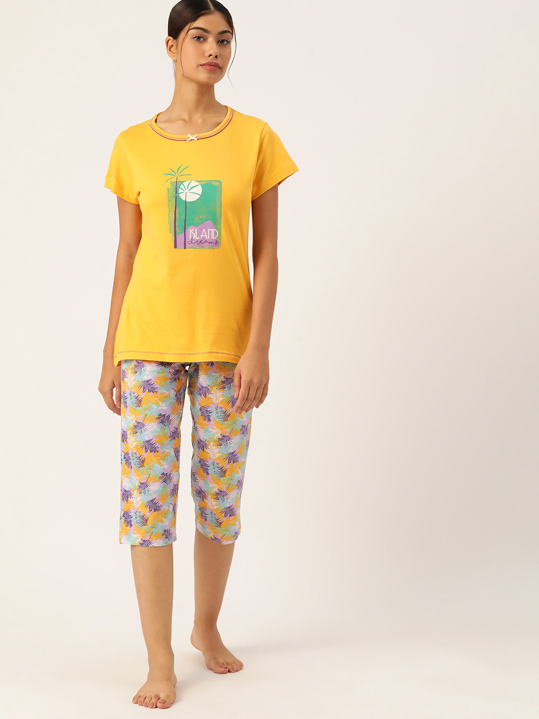 

ETC Women Graphic Printed Night suit, Yellow