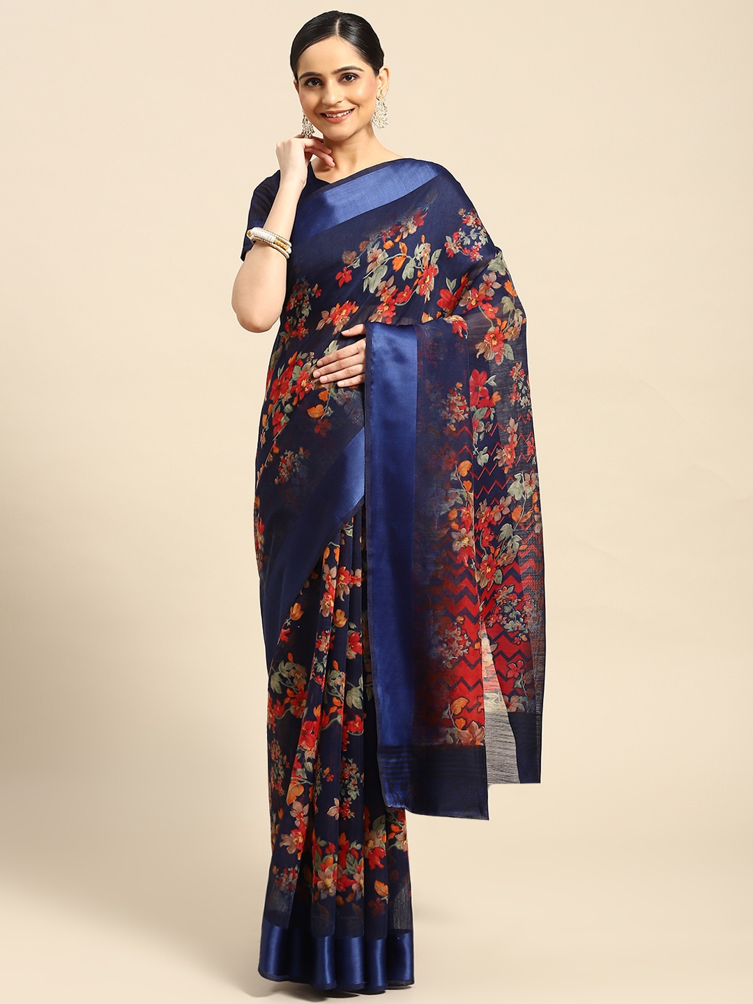 

AHIKA Floral Printed Saree, Navy blue