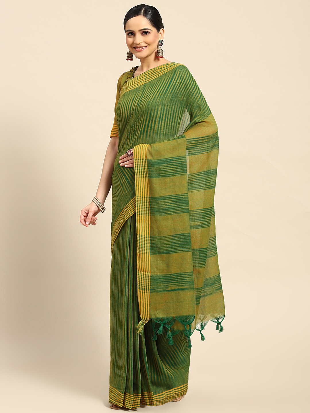 

AHIKA Striped Pure Cotton Jamdani Saree, Green