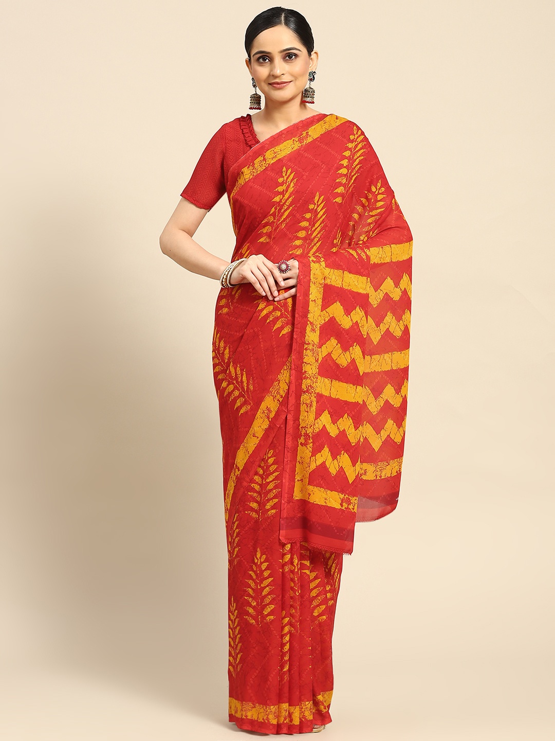 

AHIKA Floral Poly Georgette Saree, Red