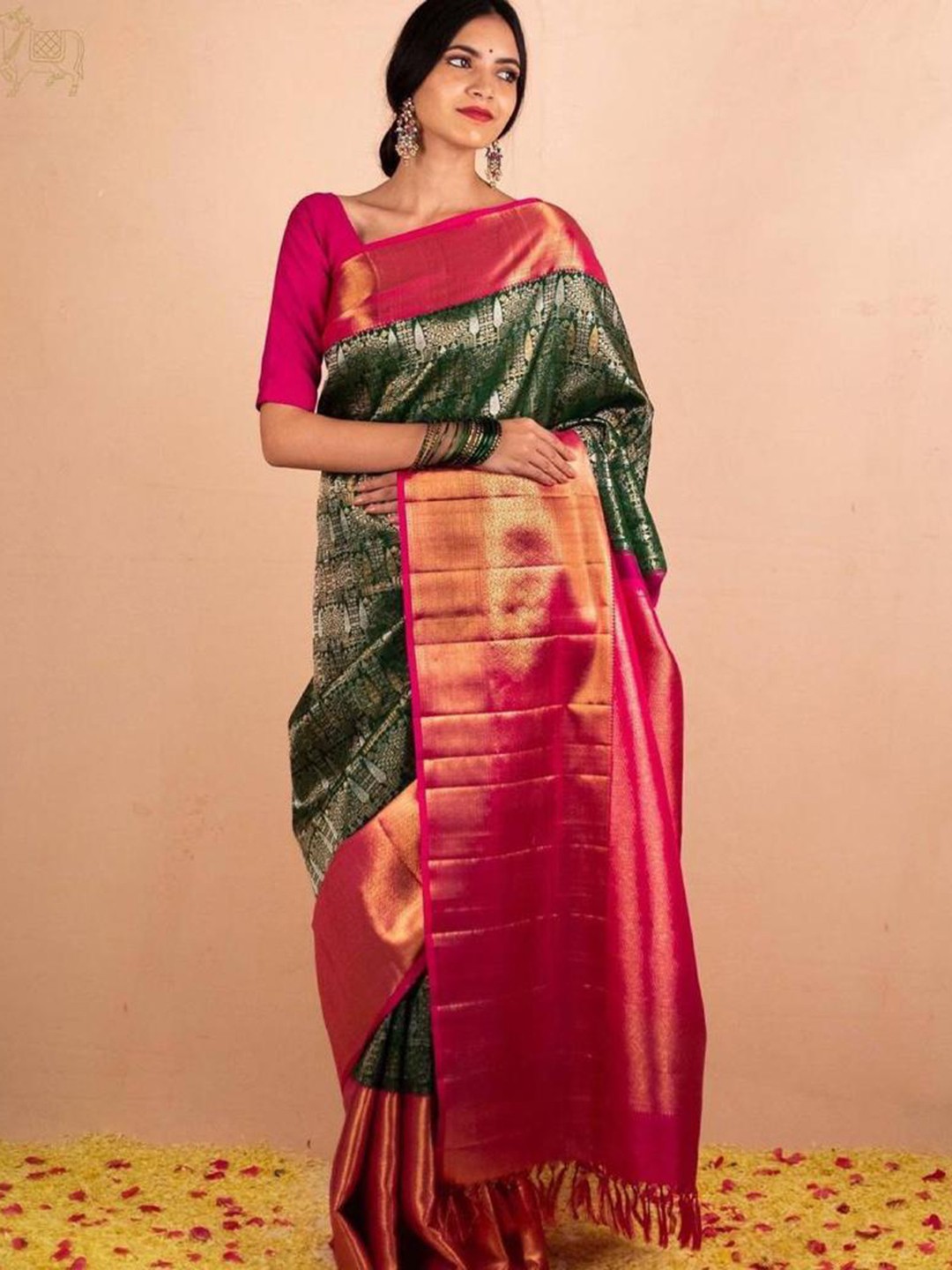 

Naishu Trendz Ethnic Woven Design Zari Pure Silk Kanjeevaram Saree, Green