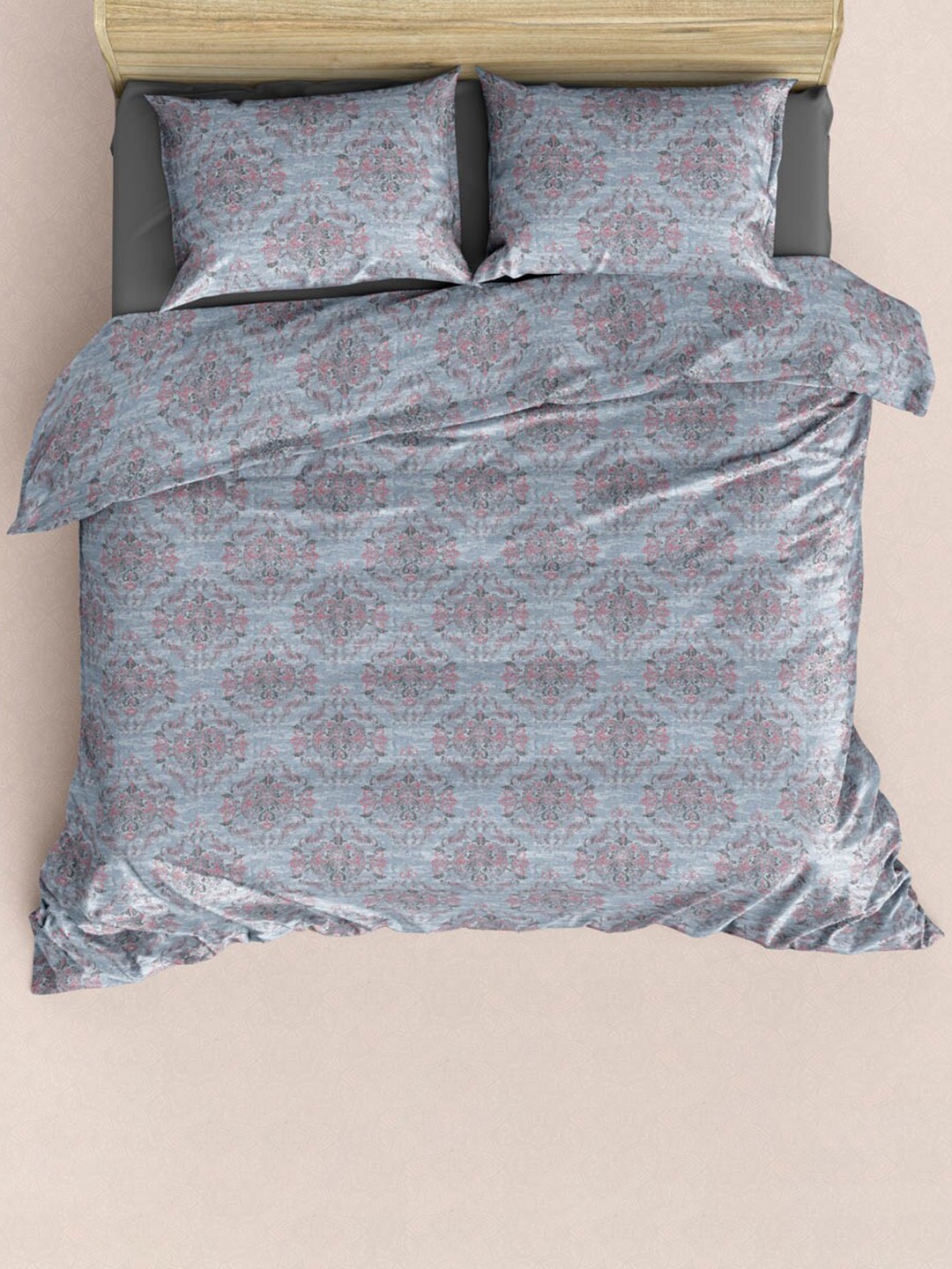 

JAIPUR FABRIC Blue Floral 300 TC Reversible Cotton King Bedsheet & 4 Pillow Covers