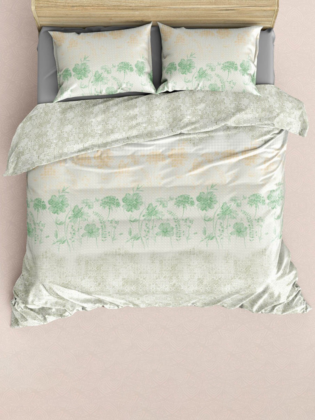 

JAIPUR FABRIC White & Blue Floral 300 TC Reversible Cotton King Bedsheet & 4 Pillow Covers
