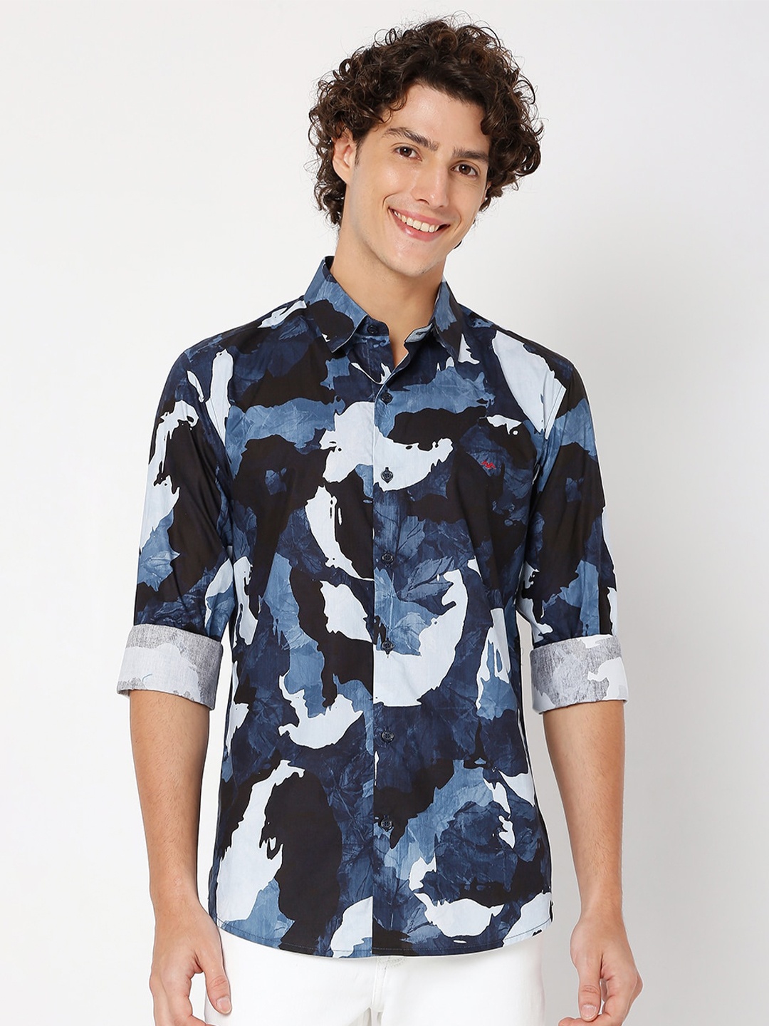 

Mufti Slim Fit Opaque Printed Casual Shirt, Navy blue