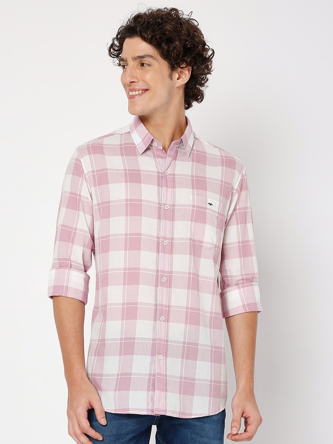 

Mufti Men Buffalo Checked Opaque Slim Fit Casual Shirt, Pink