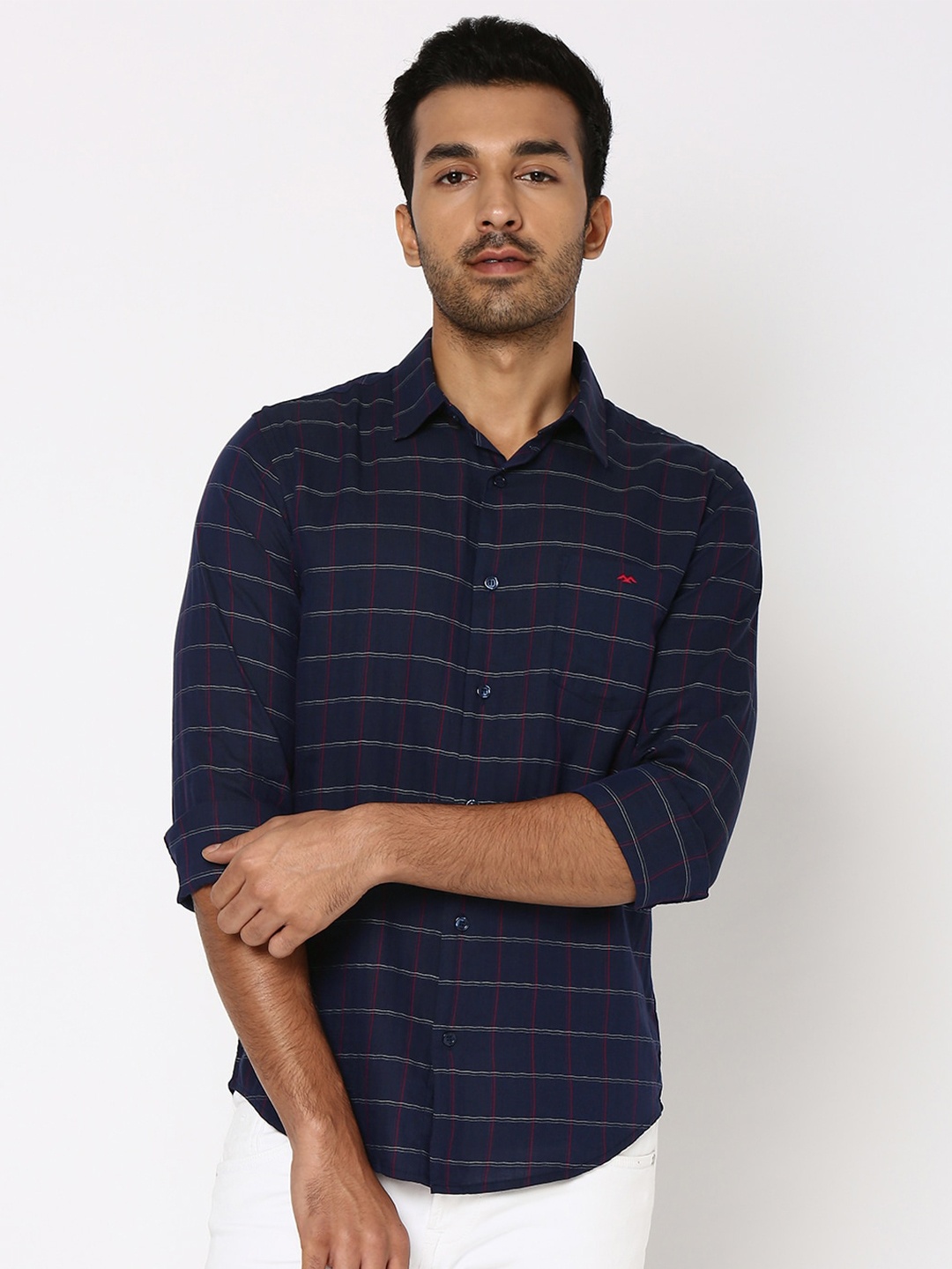 

Mufti Slim Fit Checked Pure Cotton Casual Shirt, Navy blue