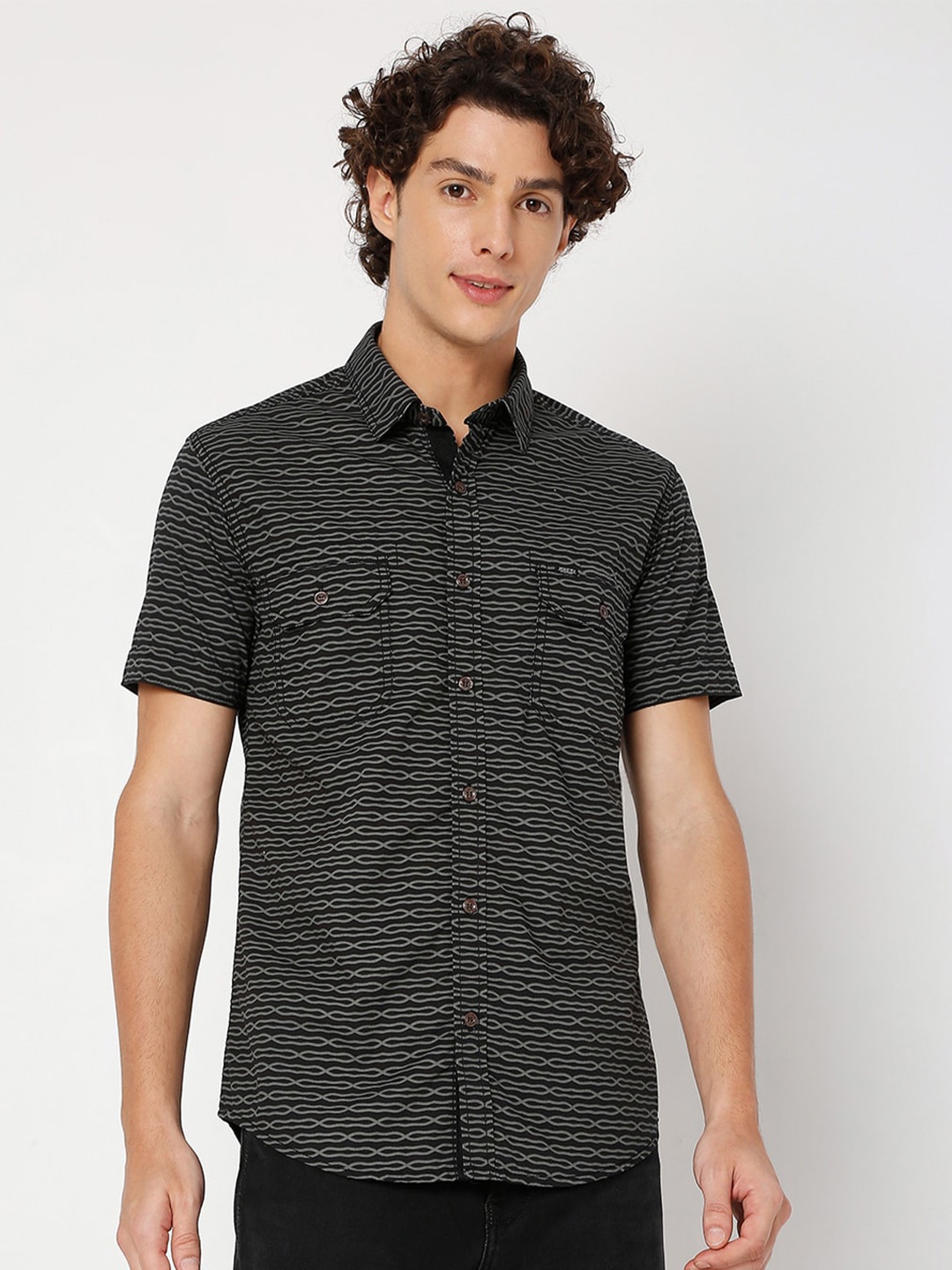 

Mufti Slim Fit Horizontal Stripes Casual Shirt, Black