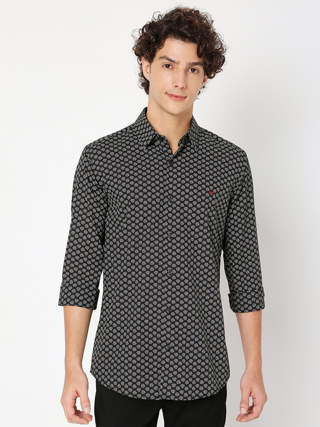 

Mufti Geometric Printed Pure Cotton Casual Shirt, Black