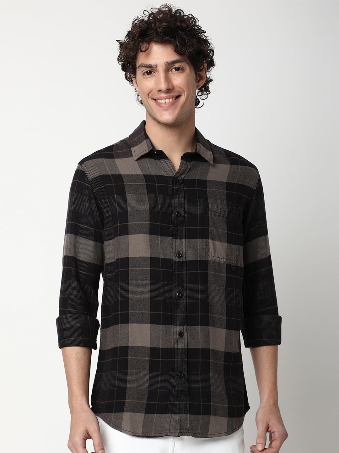 

Mufti Tartan Checked Spread Collar Pure Cotton Slim Fit Casual Shirt, Black