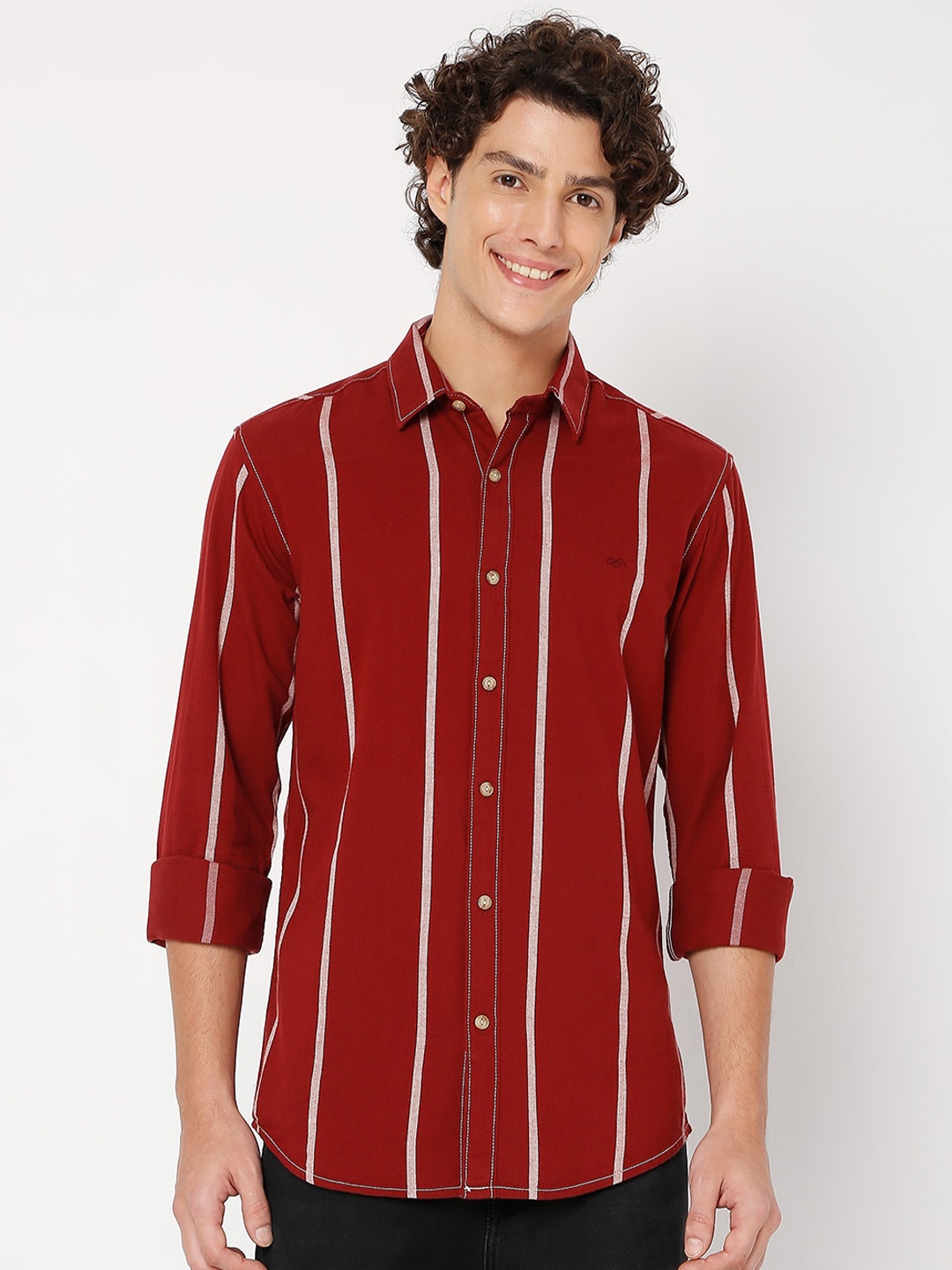 

Mufti Men Slim Fit Opaque Striped Cotton Casual Shirt, Maroon