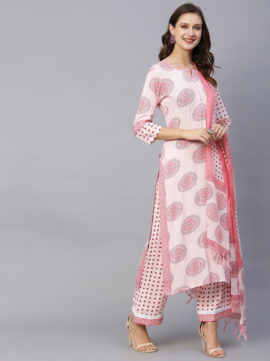 

KALINI Ethnic Motifs Printed Straight Kurta with Palazzos & Dupatta, Pink