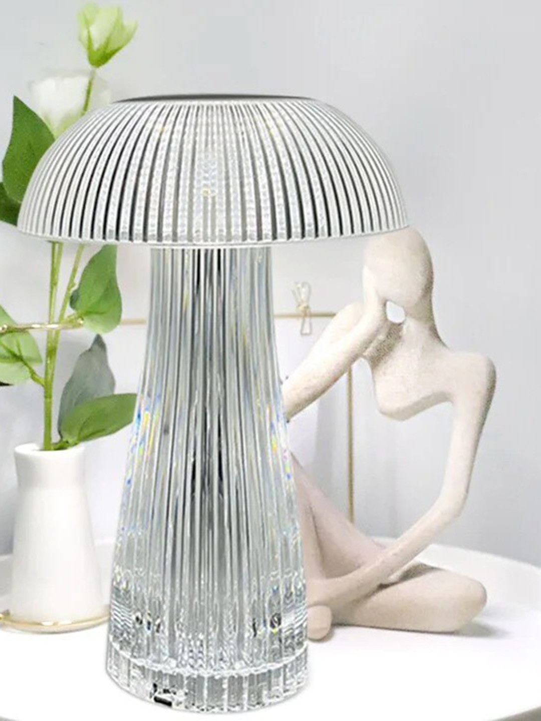 

THE ARTMENT Transparent Mushroom Shape Glass Table Lamp