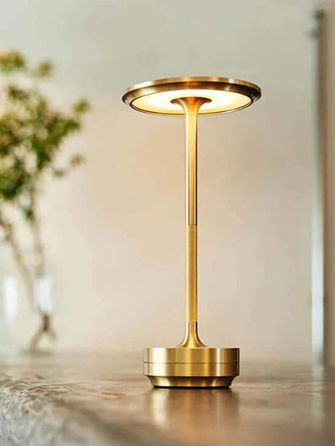 

THE ARTMENT Yellow Textured Table Lamp, Gold