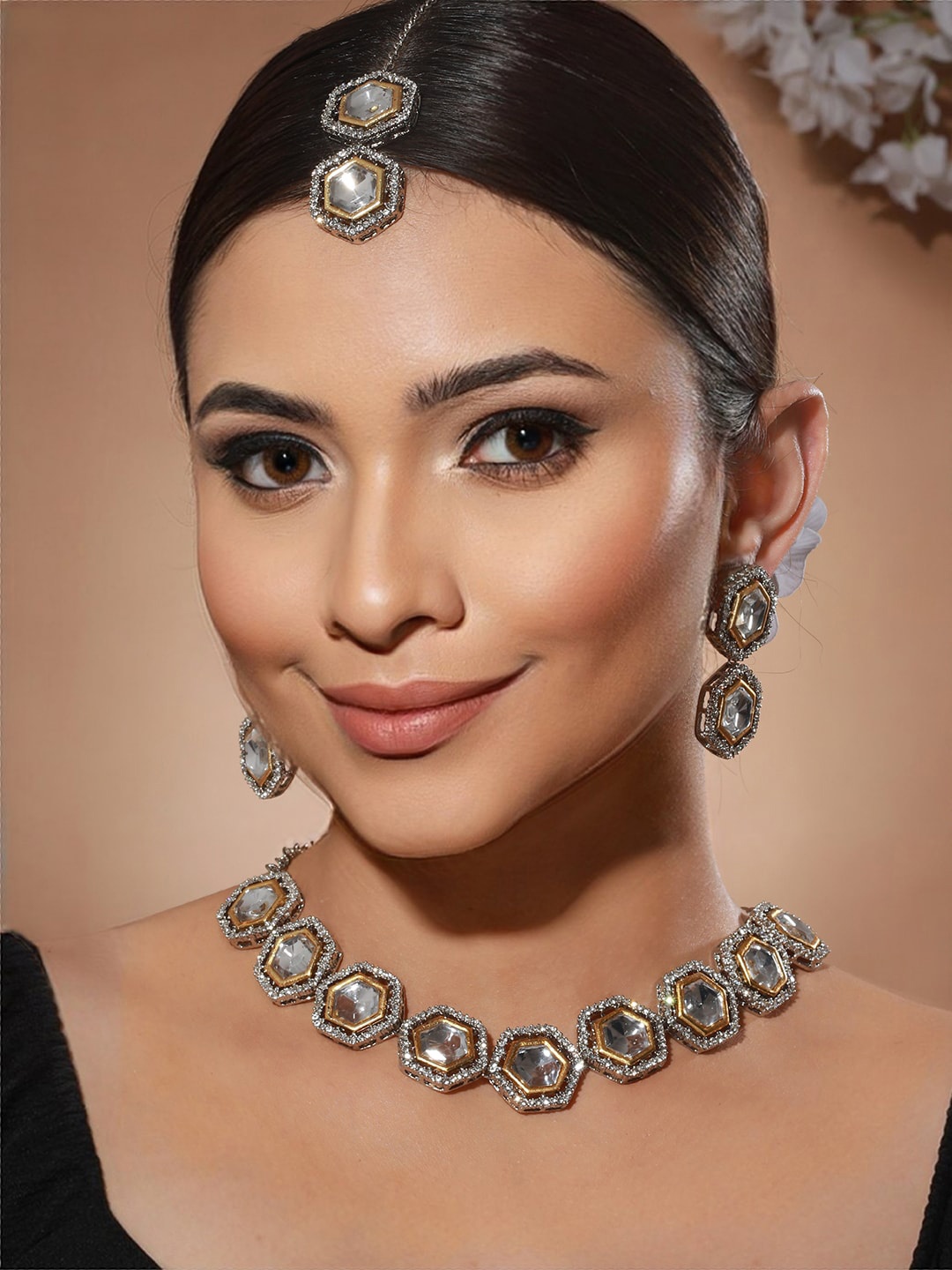 

Priyaasi Silver-Plated AD Stone-Studded Jewellery Set & Maangtika