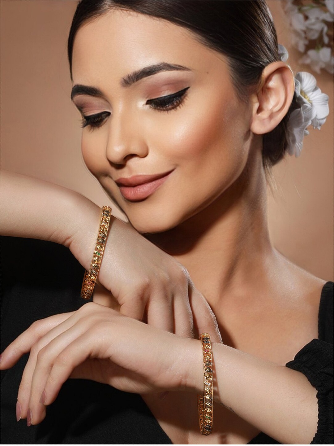 

Priyaasi Set Of 2 Gold-Plated Stone Studded Bangles