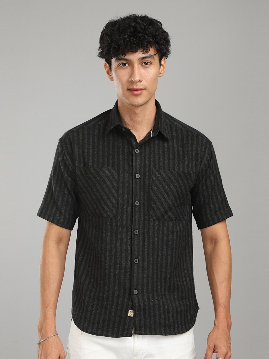 

FOGA Spread Collar Opaque Checked Casual Shirt, Black