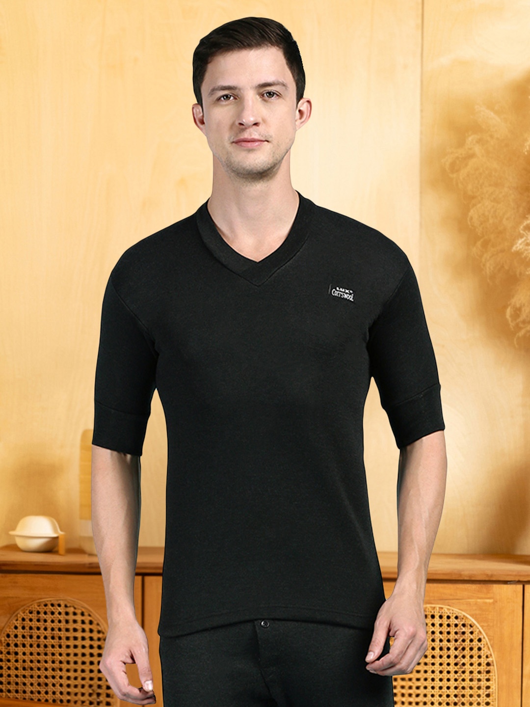 

Lux Cottswool Half Sleeves Thermal Top, Black