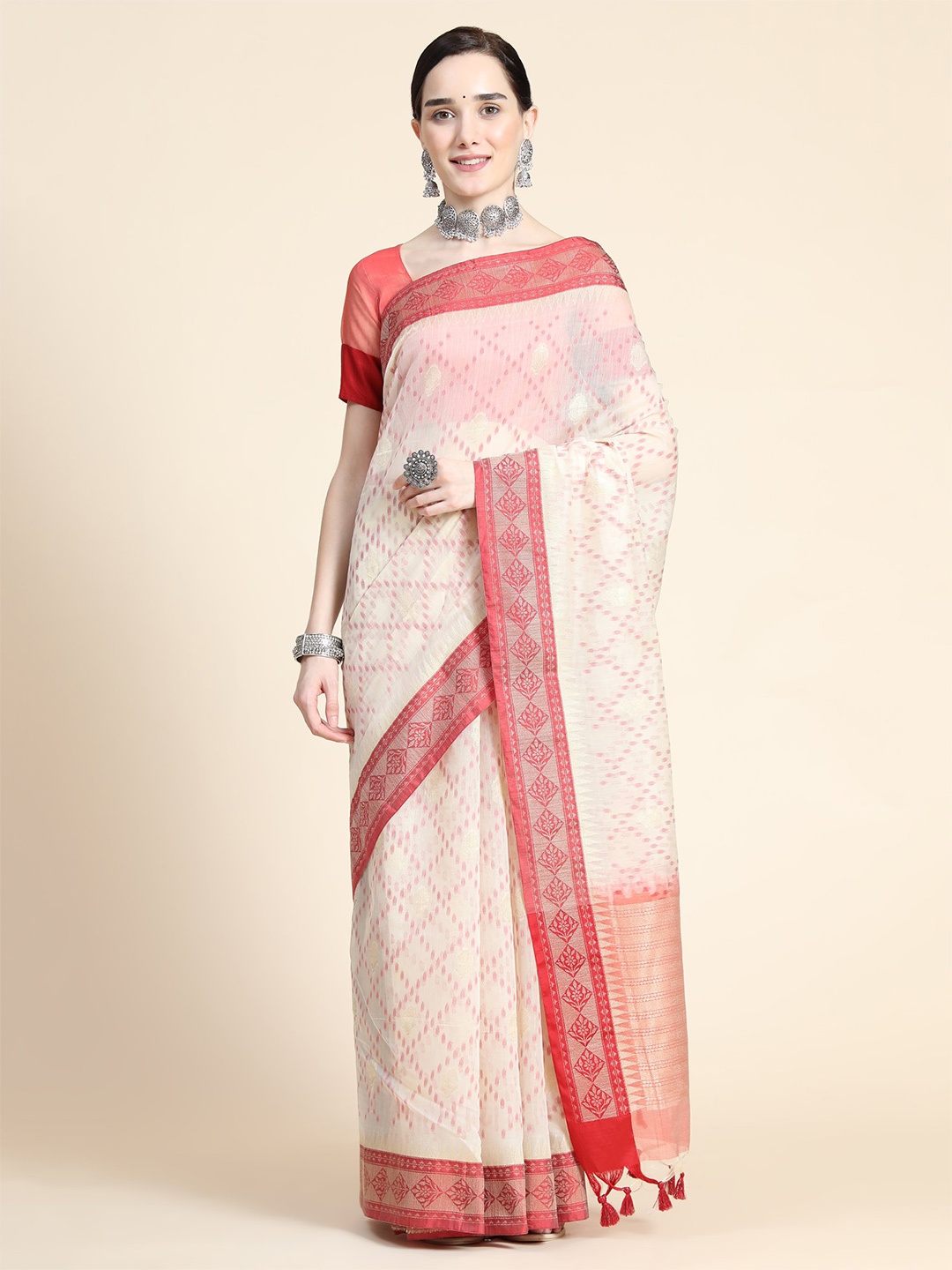 

VISHNU WEAVES Checked Zari Organza Saree, Off white