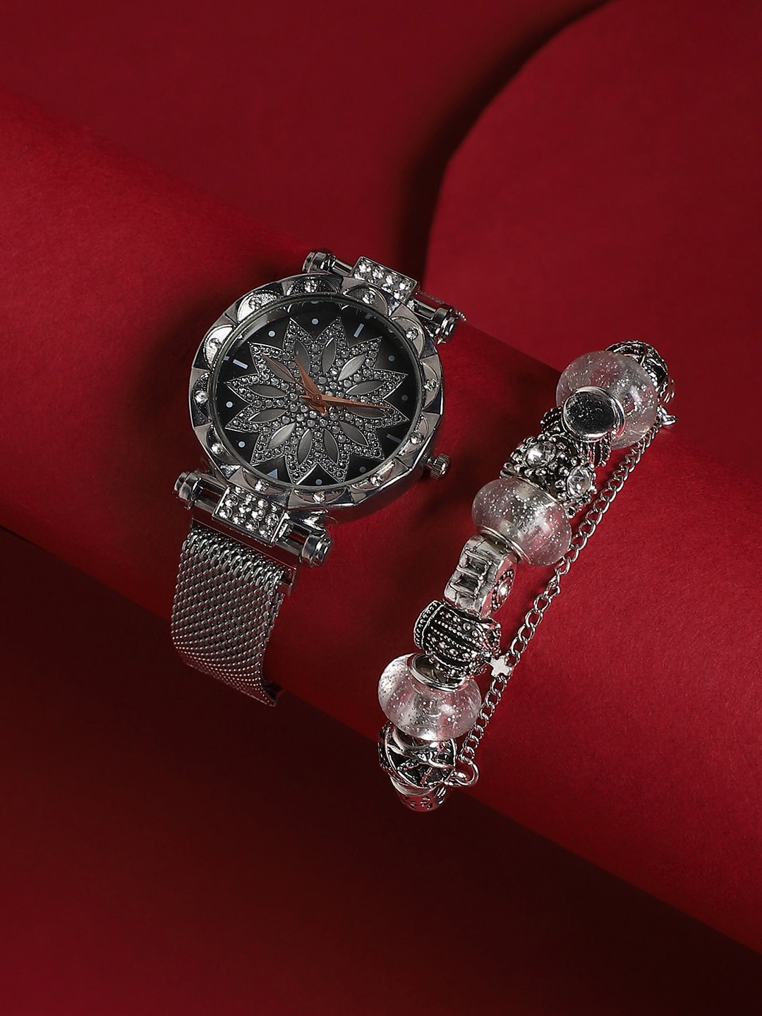

HAUTE SAUCE by Campus Sutra Women Watch Gift Set SS23_HSWB5062, Silver