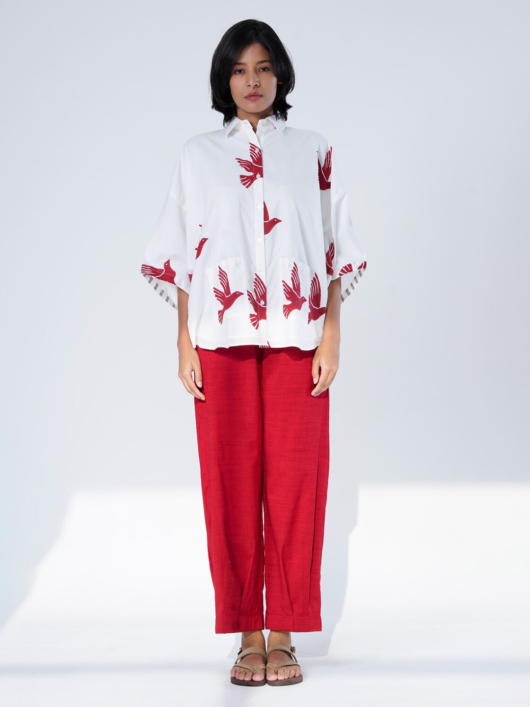 

the kaatn trail Floral Printed Shirt Collar Cotton Shirt Style Top, Red