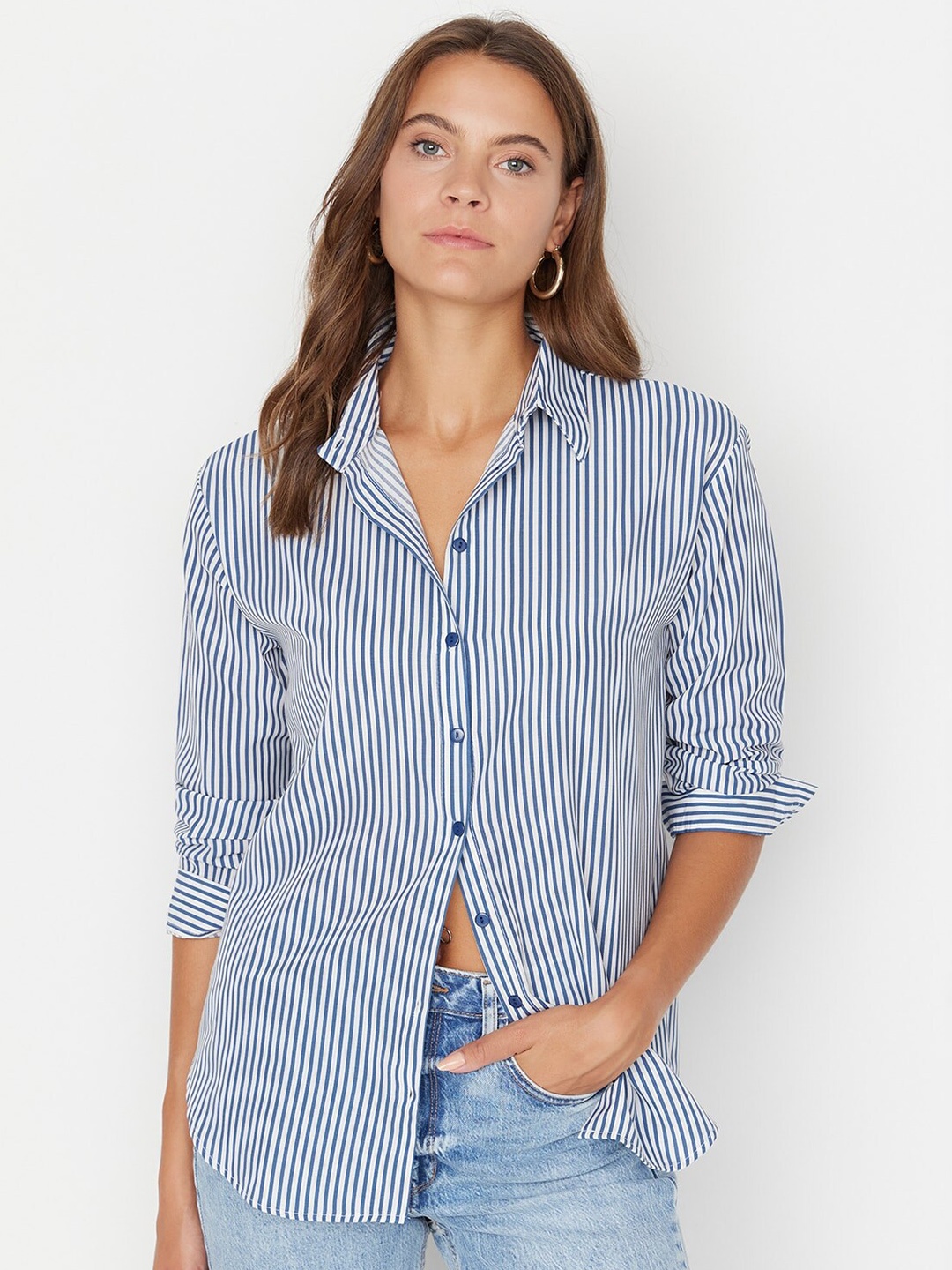 

Trendyol Vertical Striped Opaque Casual Shirt, Blue