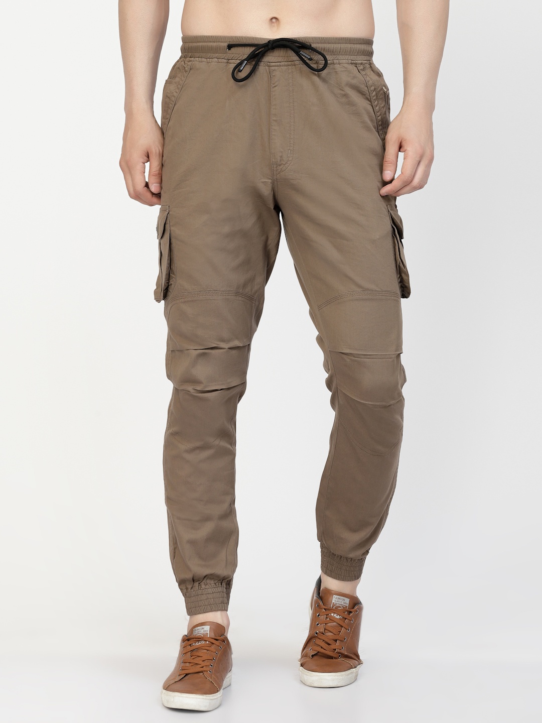 

SAPPER Men Slim Fit Mid-Rise Cotton Cargo Trousers, Brown