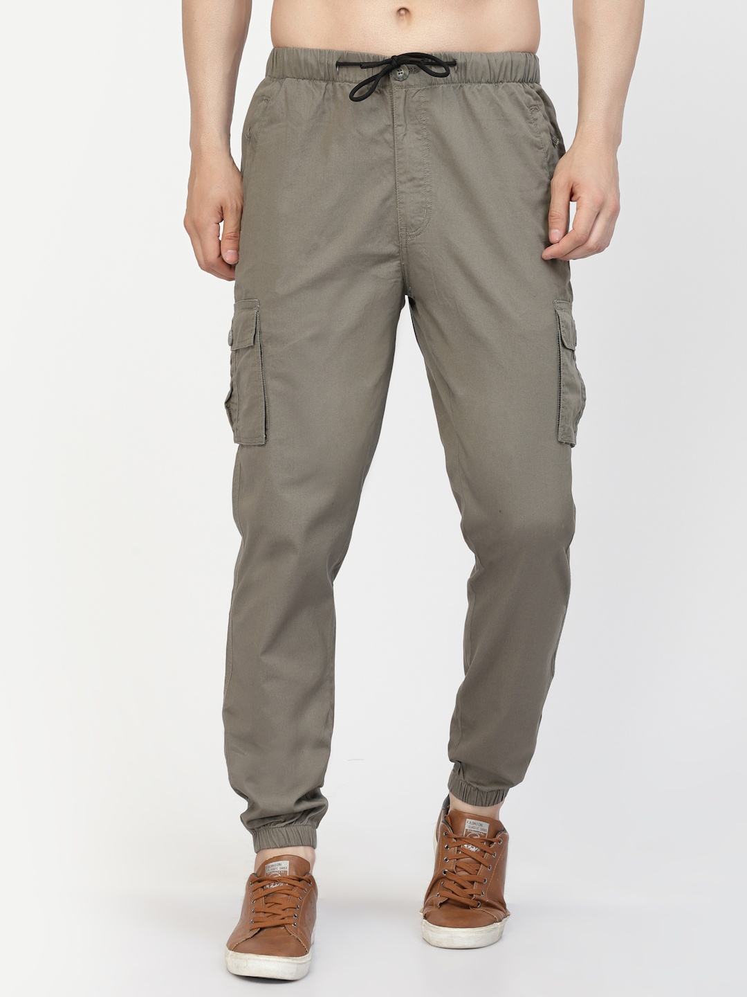 

SAPPER Men Slim Fit Mid-Rise Cotton Cargo Trousers, Grey