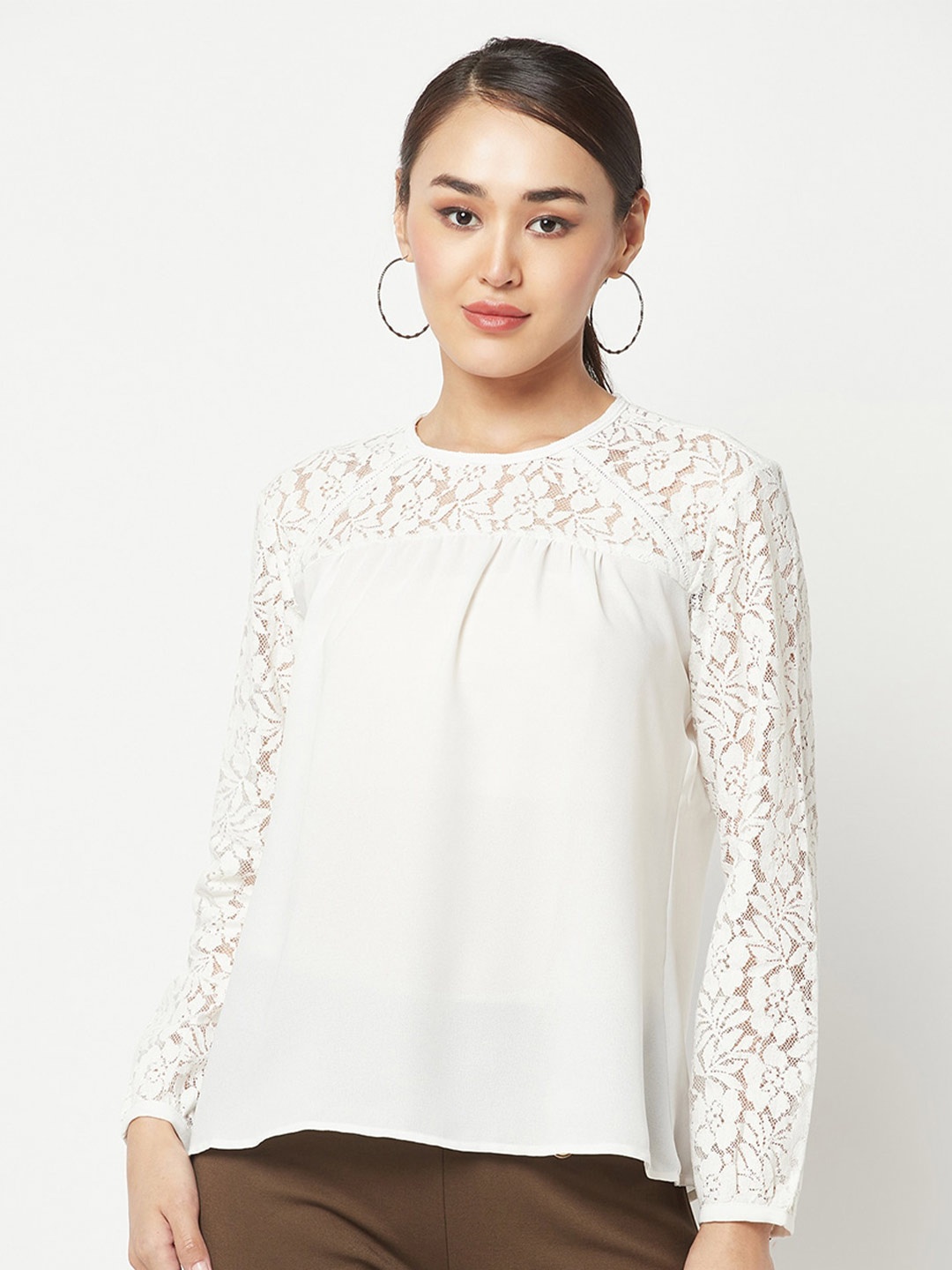 

Crimsoune Club Floral Lace Cuff Sleeves Top, White