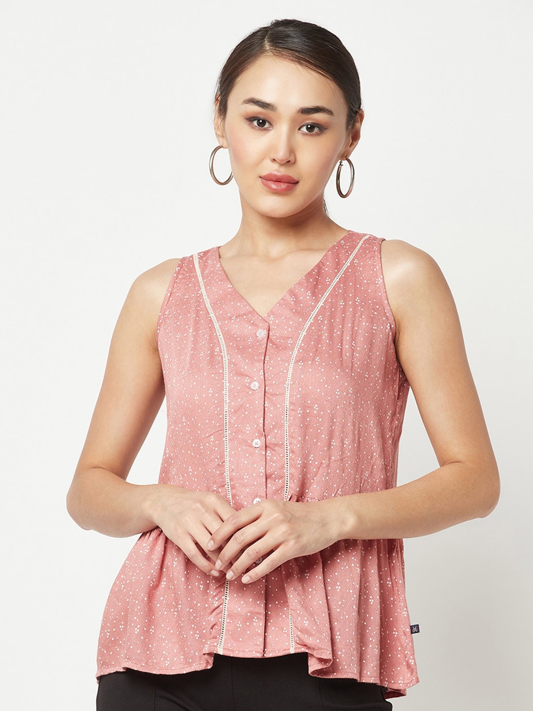 

Crimsoune Club Polka Dots Printed V-Neck Sleeveless Front Open Top, Peach