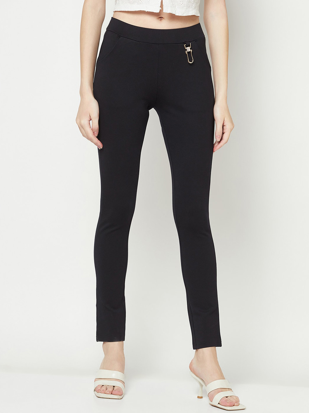 

Crimsoune Club Women Urban Slim Fit Mid-Rise Cigeratte Trousers, Navy blue