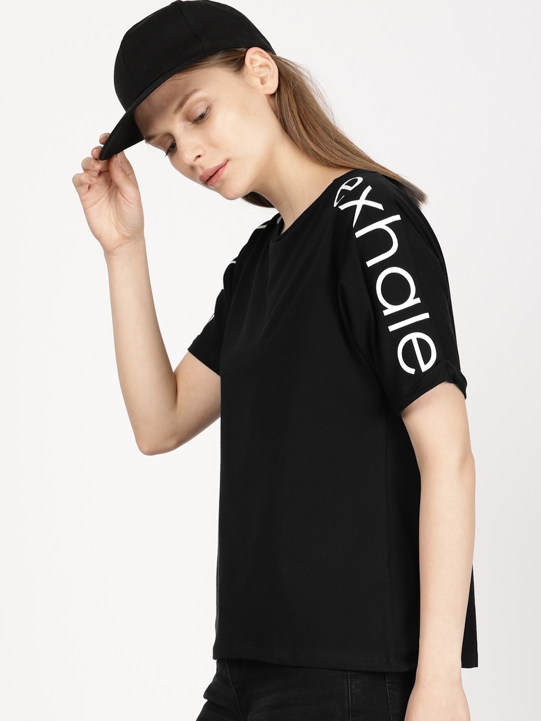 

ether Women Black Typography Printed Extended Sleeved T-shirt