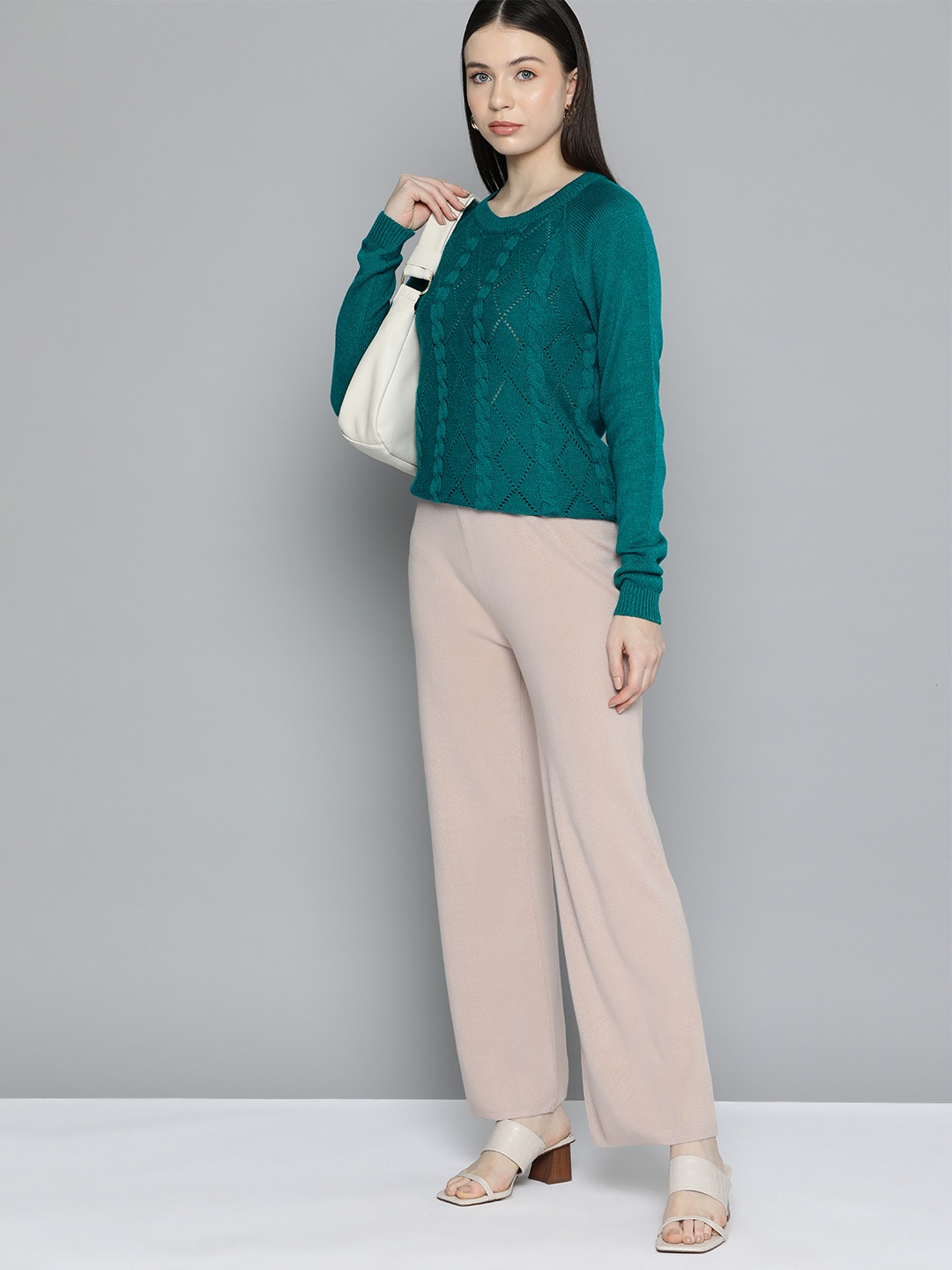 

Chemistry Women Green Cable Knit Pullover