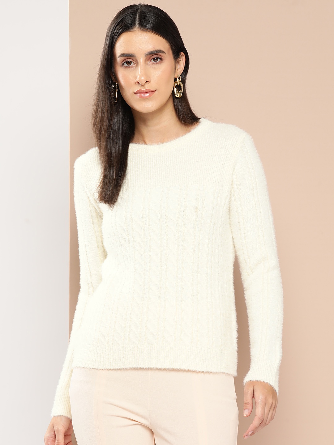 

Chemistry Solid Cable Knit Pullover, Off white