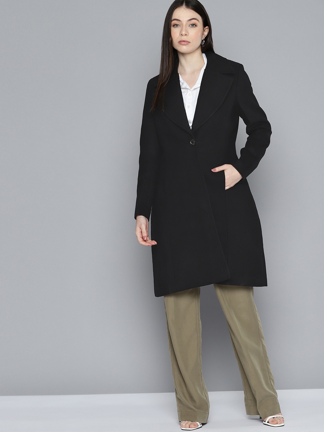 

Chemistry Women Notched Lapel Longline Overcoat, Black