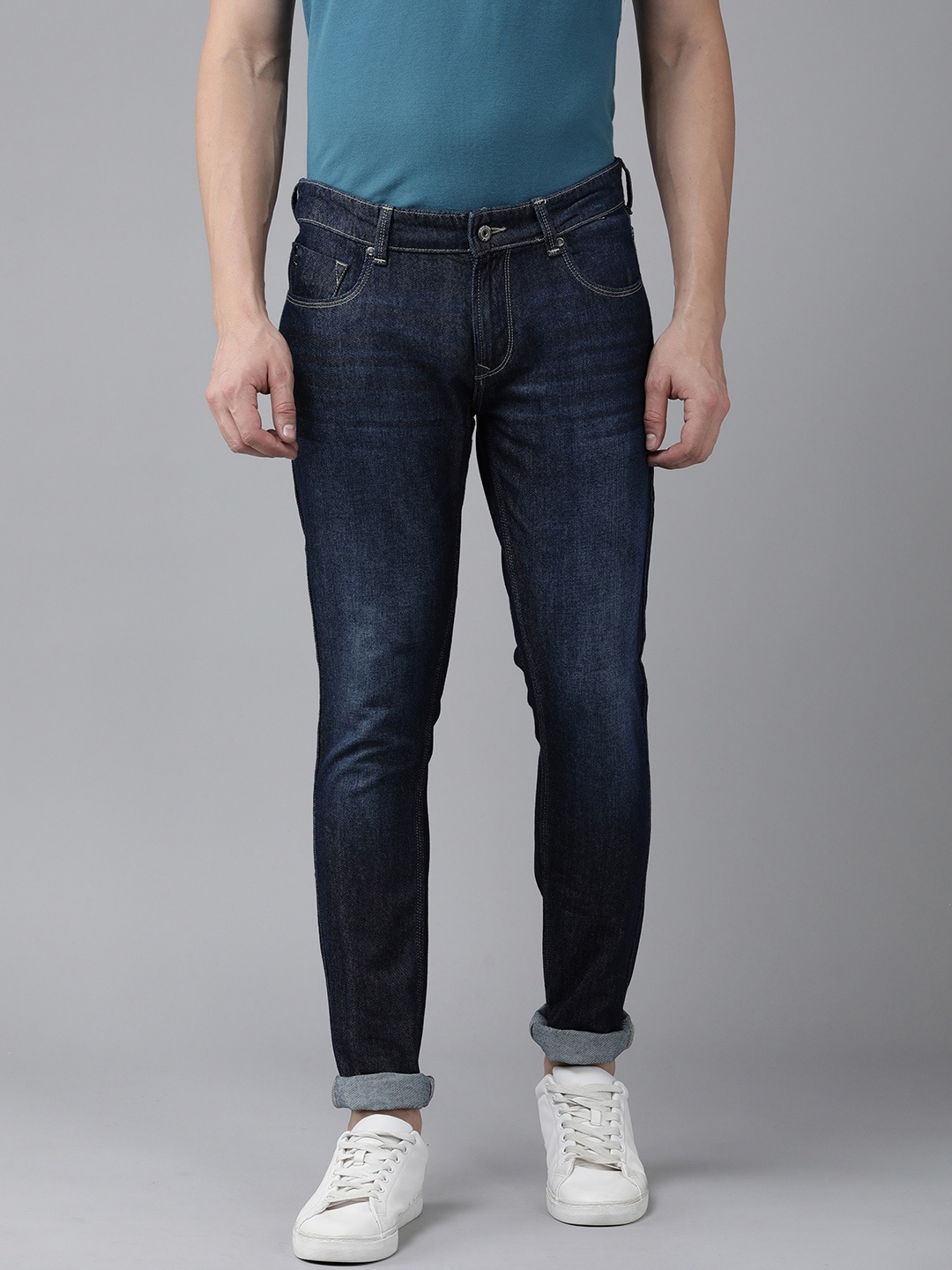 

SPYKAR Men Skinny Fit Low-Rise Light Fade Stretchable Jeans, Blue