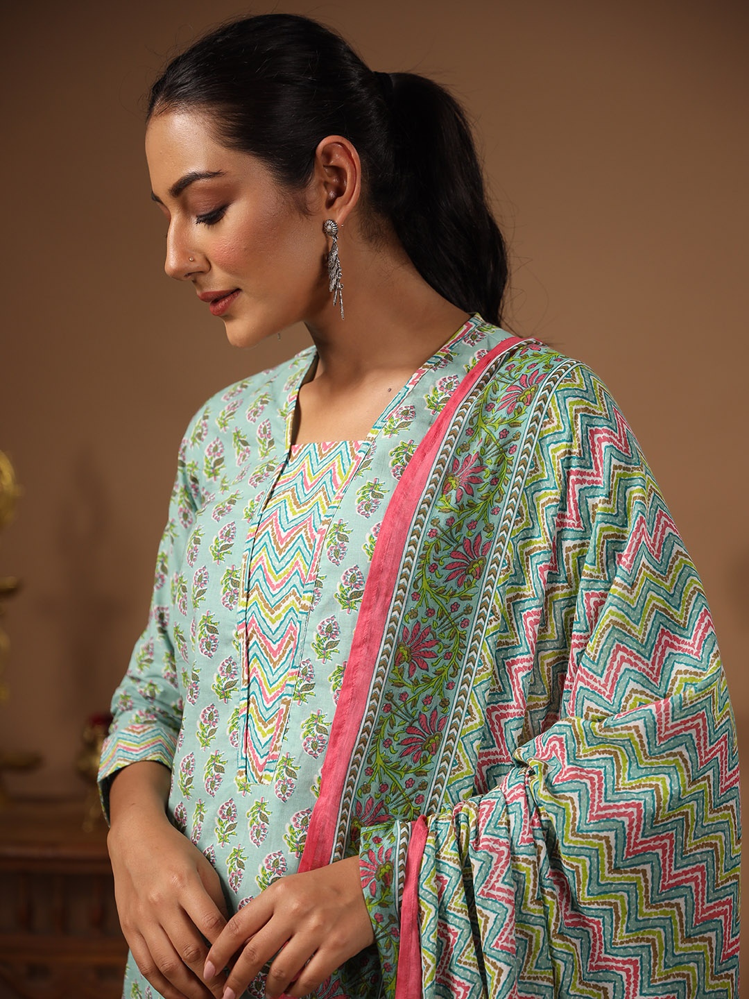 

anayna Women Floral Printed Pure Cotton Kurta with Trousers & With Dupatta, Turquoise blue